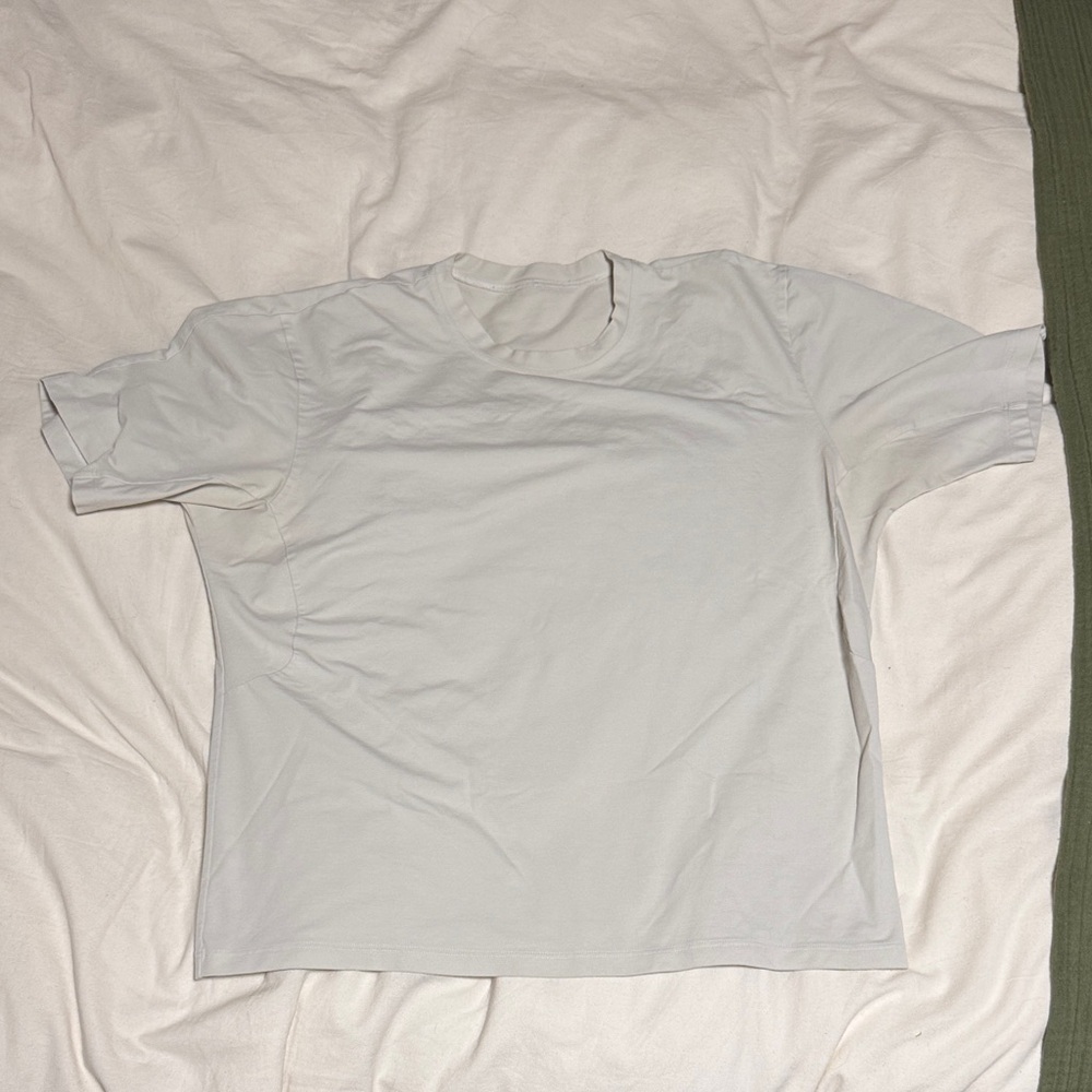 Lululemon fundamental boxy tee